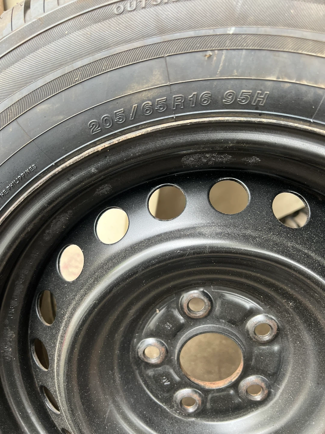 Yokohama 205/65R16 All Season Tire