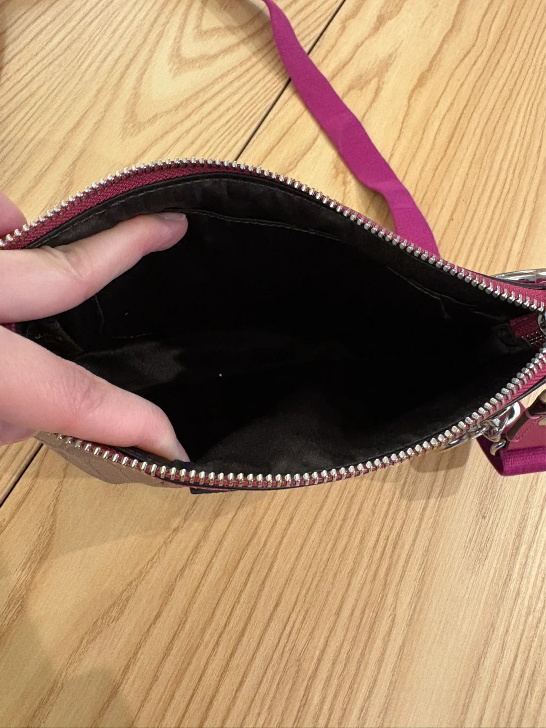 Coach Signature Crossbody Bag - photo 2