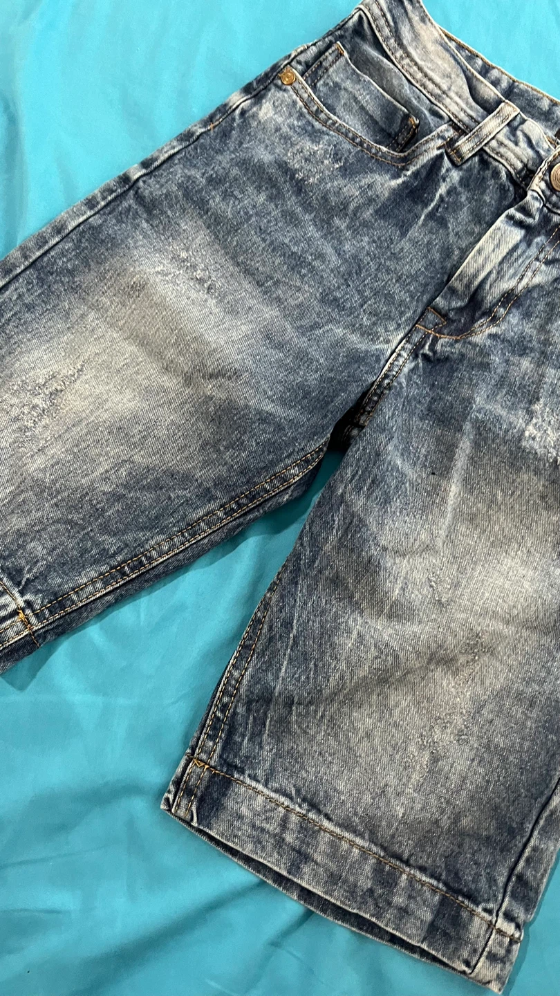 jeans great quality never worn size small fits for ages 10-11