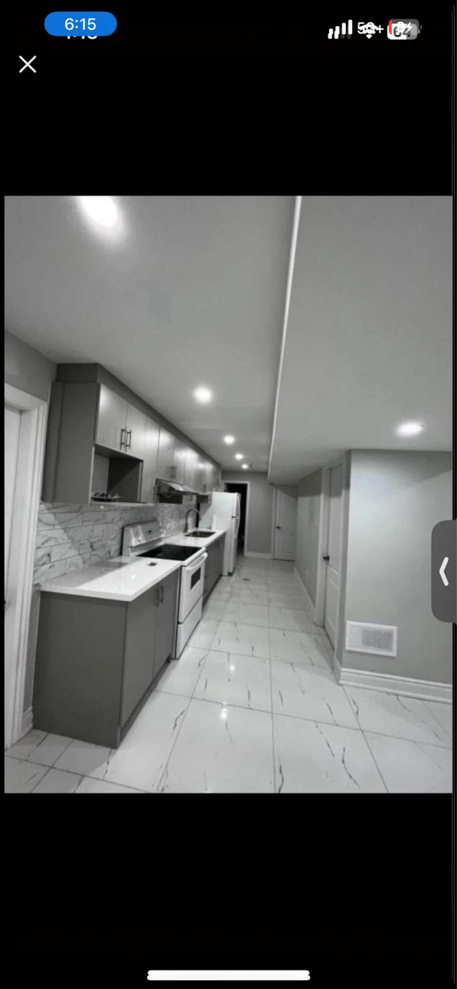 Shared room available for rent in basement - photo 2