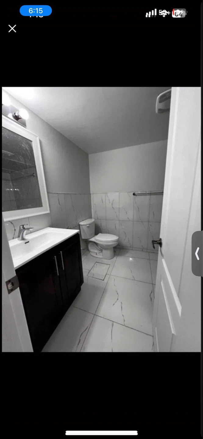 Shared room available for rent in basement - photo 5