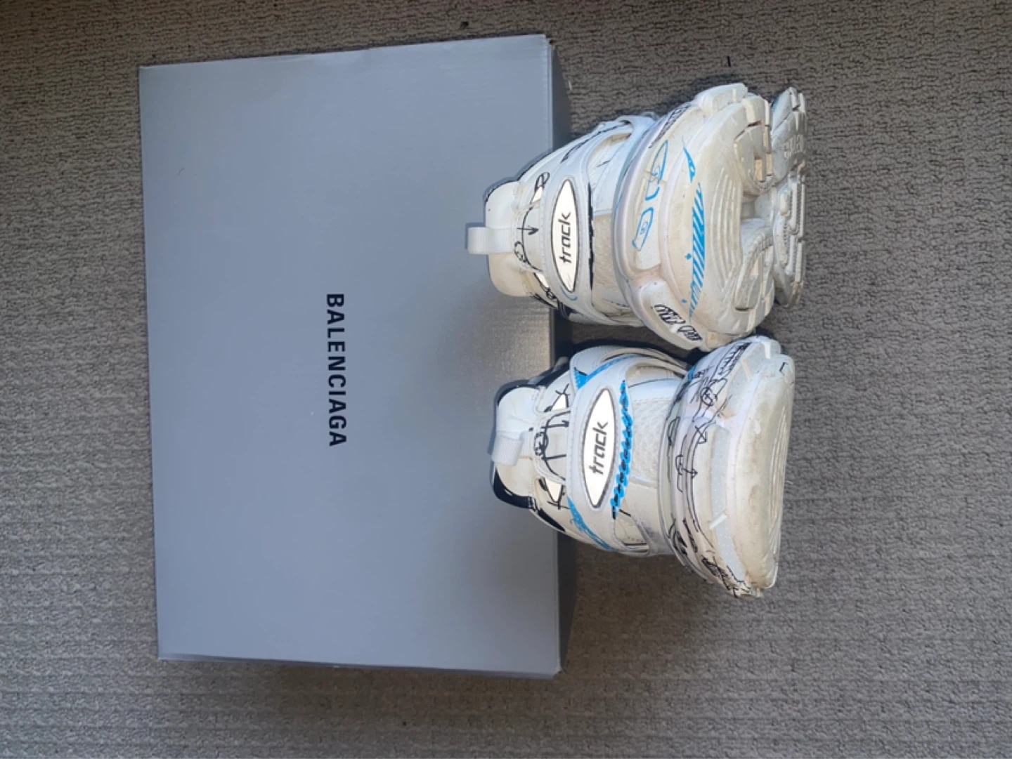 Balenciaga Track Sneakers with Graffiti Size 44 - photo 4