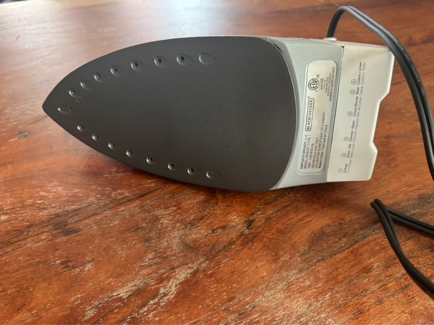 BLACK+DECKER Steam Iron - photo 2