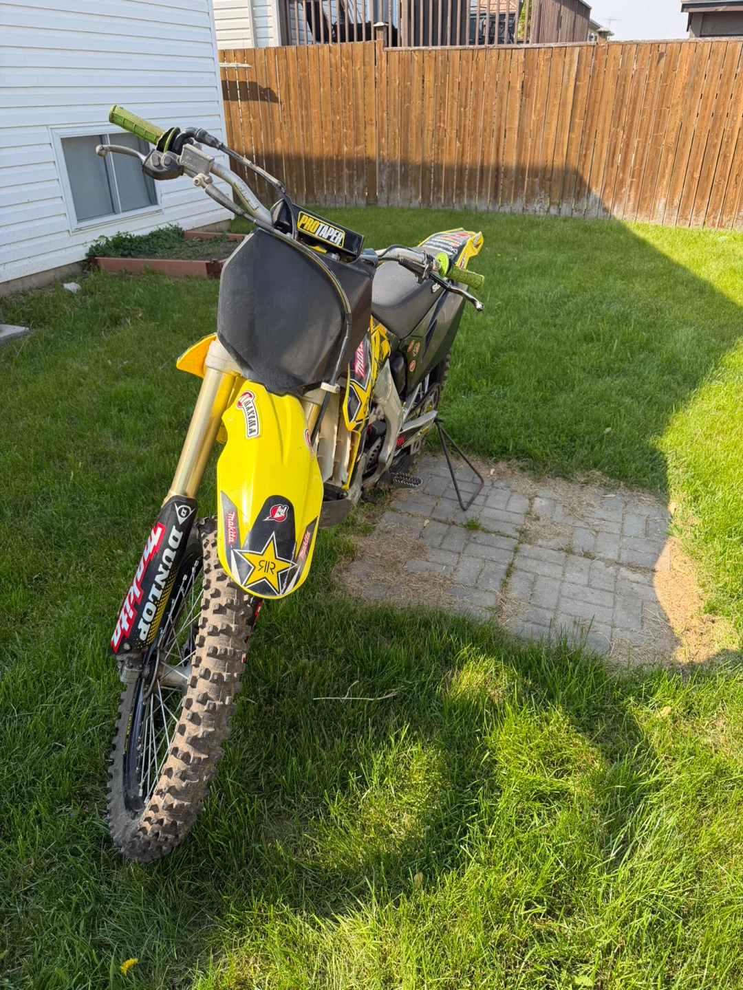 2006 Suzuki RM-Z 450 Dirt Bike - photo 4