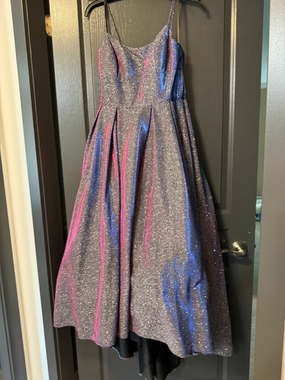 Many different colors and Sparkly Prom Dresses - photo 2