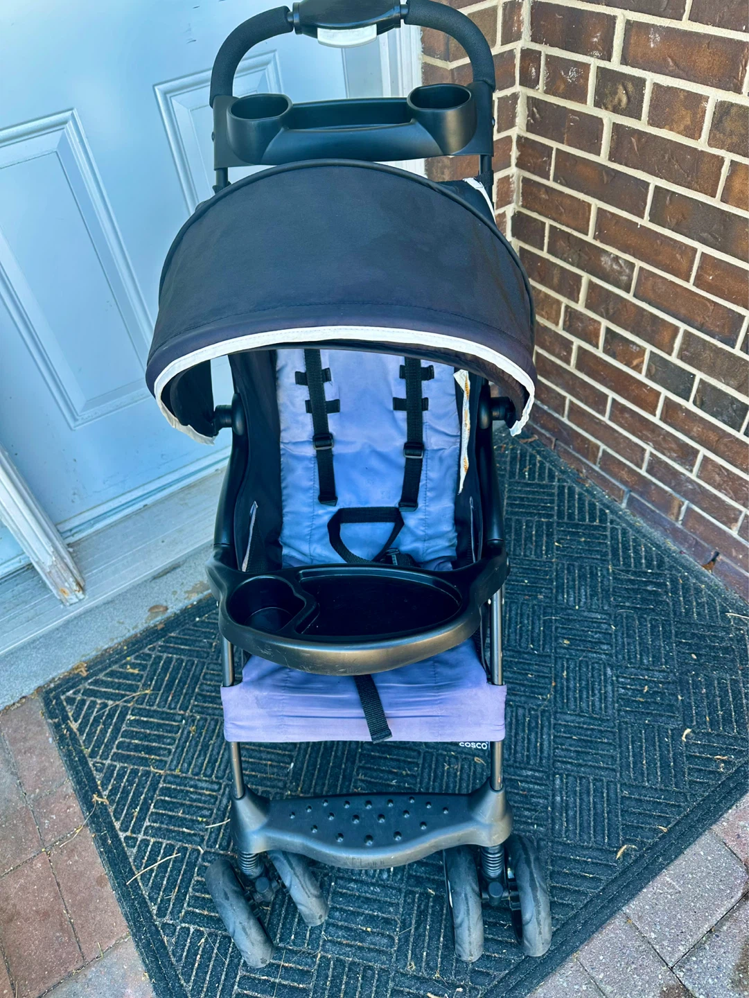 Cosco Lightweight Umbrella Stroller - photo 3