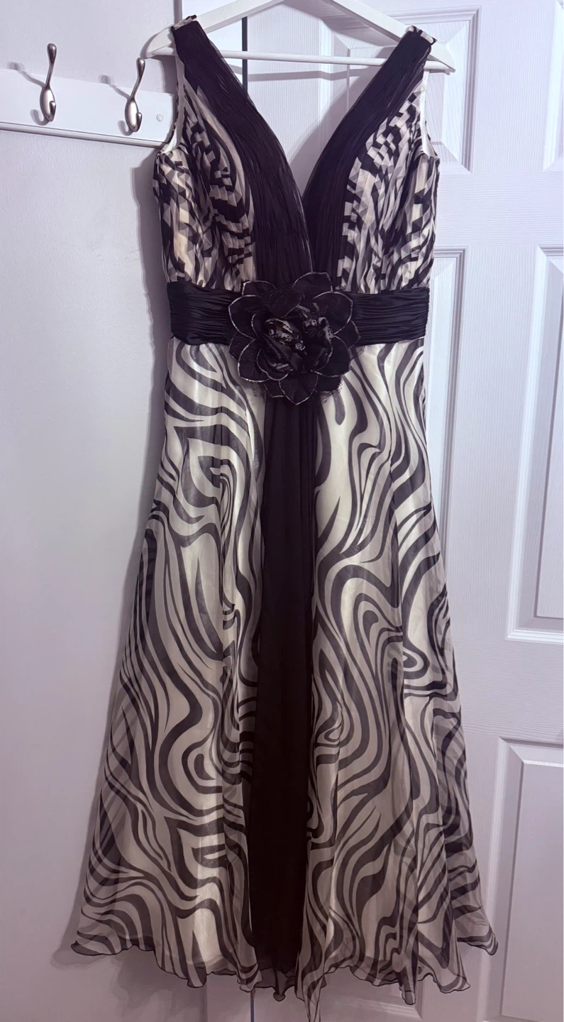 Sarafia Couture Zebra Print V-Neck Dress with Flower Detail - photo 2