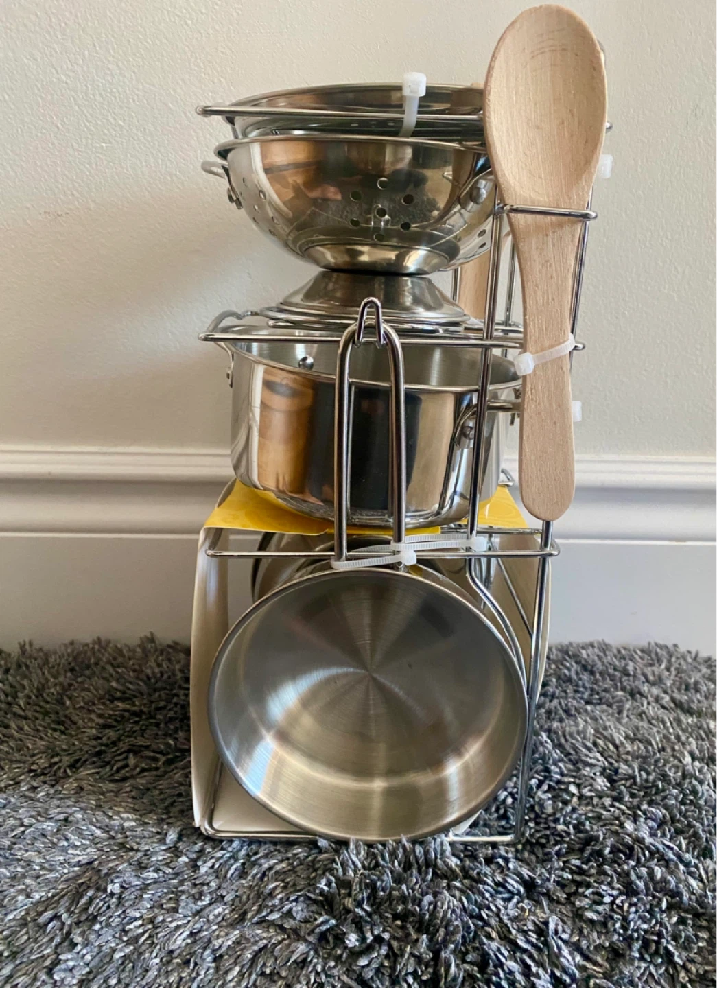 Melissa & Doug Stainless Steel Pots & Pans Play Set - photo 4