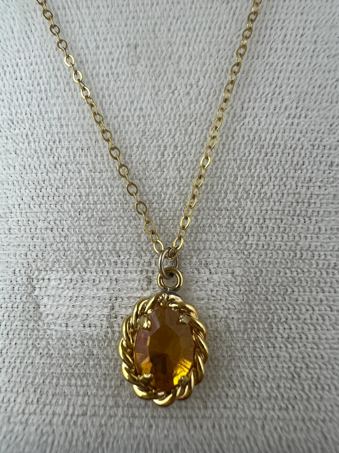 Vintage Gold-Filled Pendant Necklace - photo 2