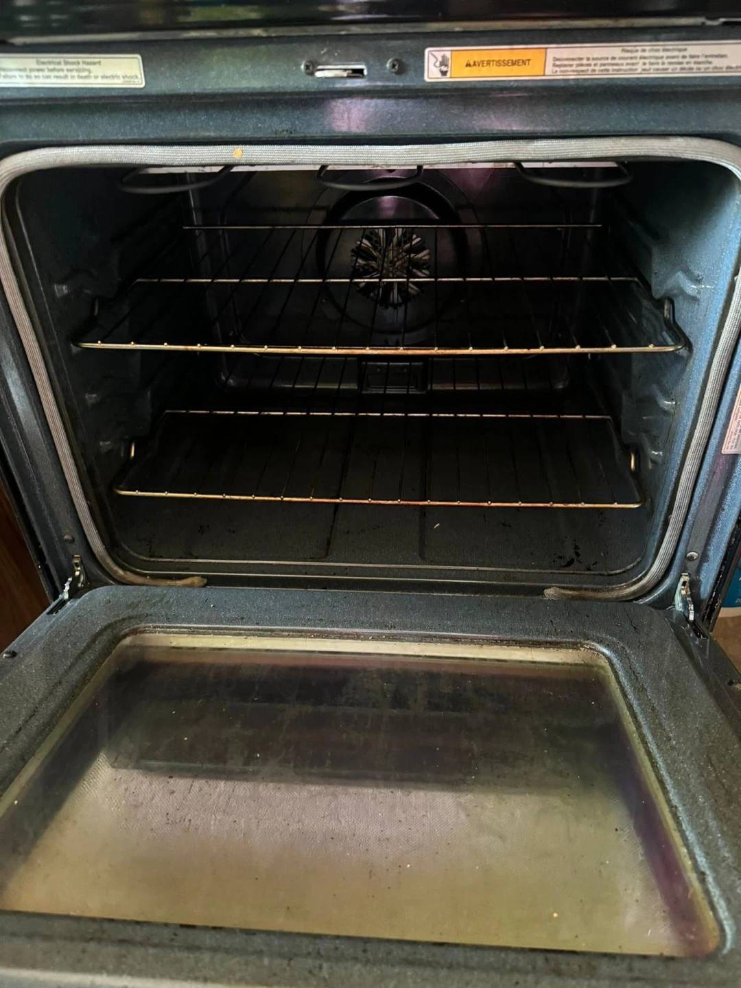 Black Electric Range with Oven - photo 3