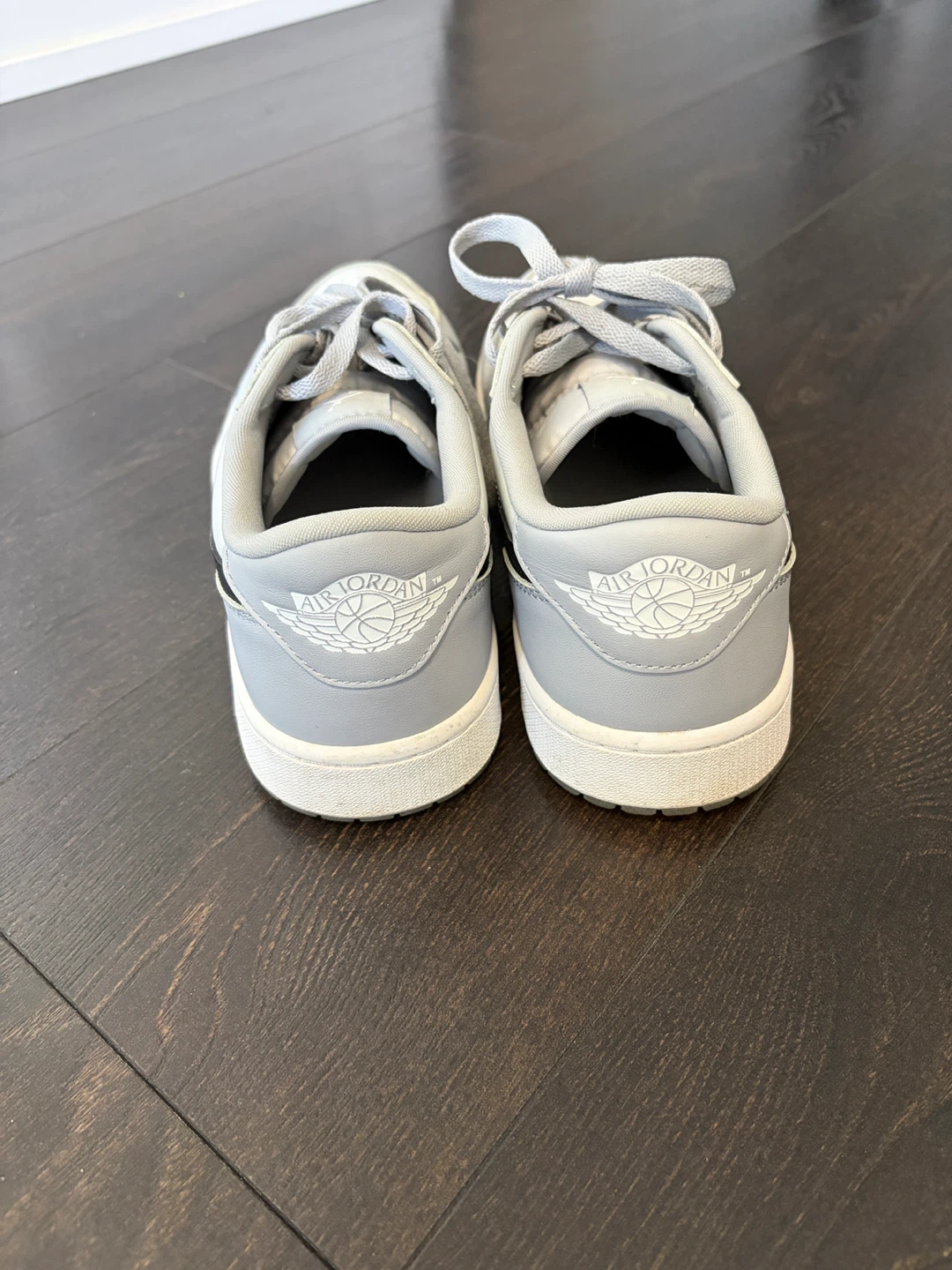 Air Jordan 1 Low SE Grey Black - photo 2