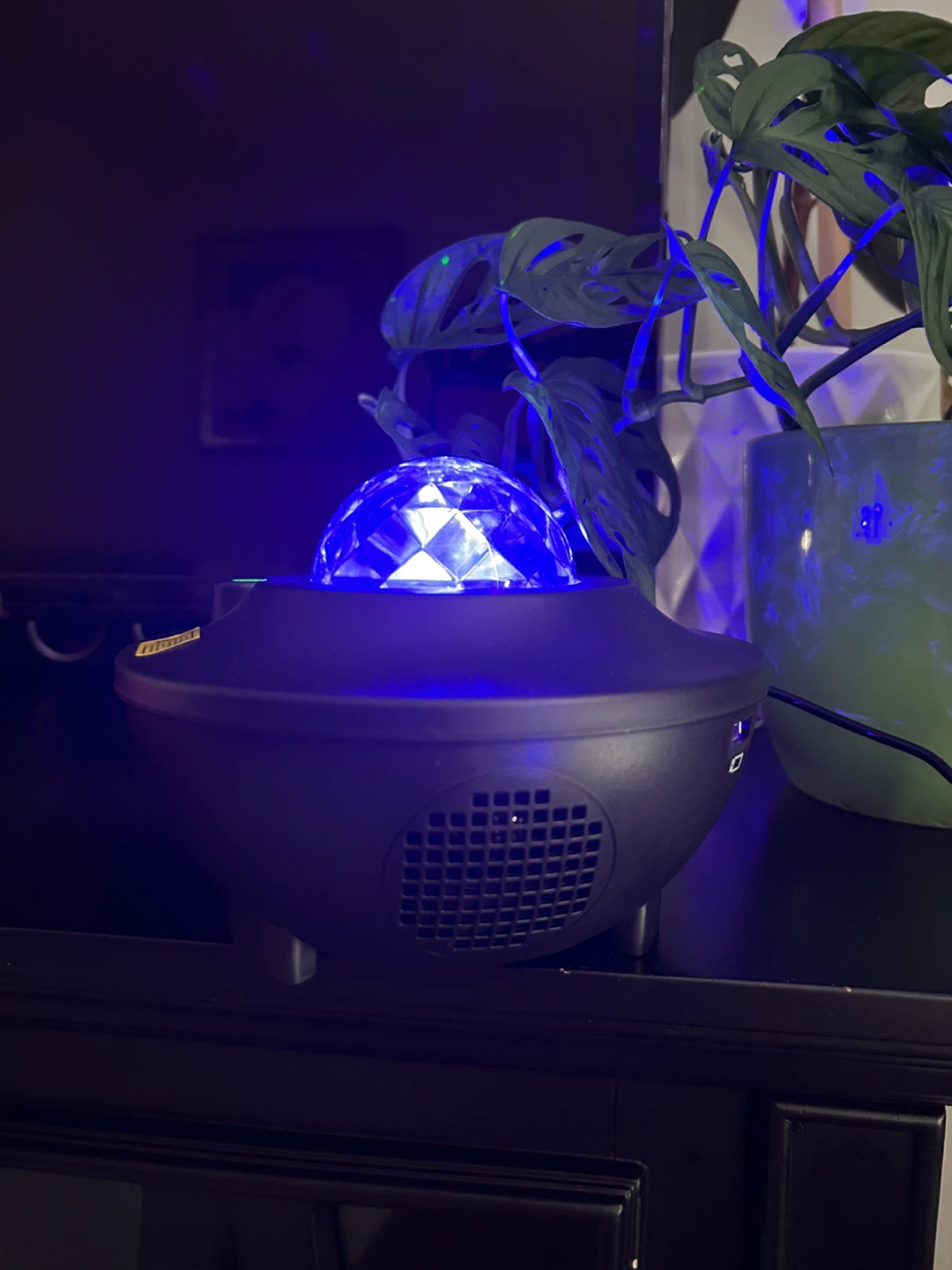Bluetooth speaker Star Projector Night Light with Remote - photo 4