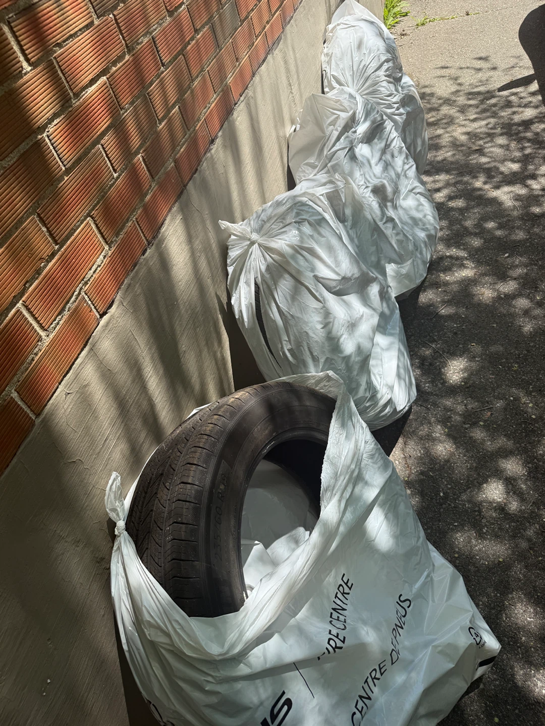 Michelin "Total Performance" 235/60 R19 All season Tire - photo 4