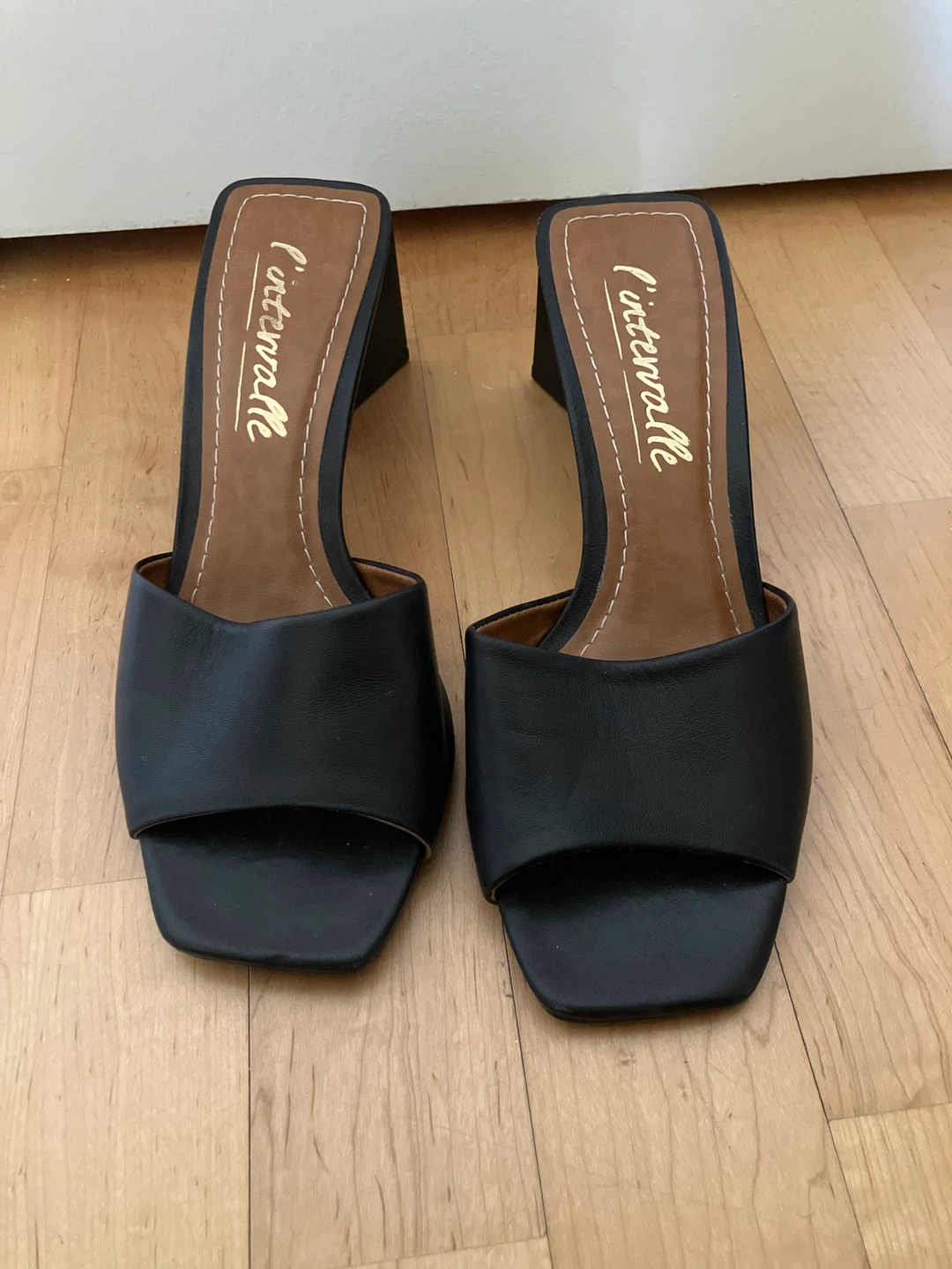 L'Intervalle Black Leather Block Heel Mules