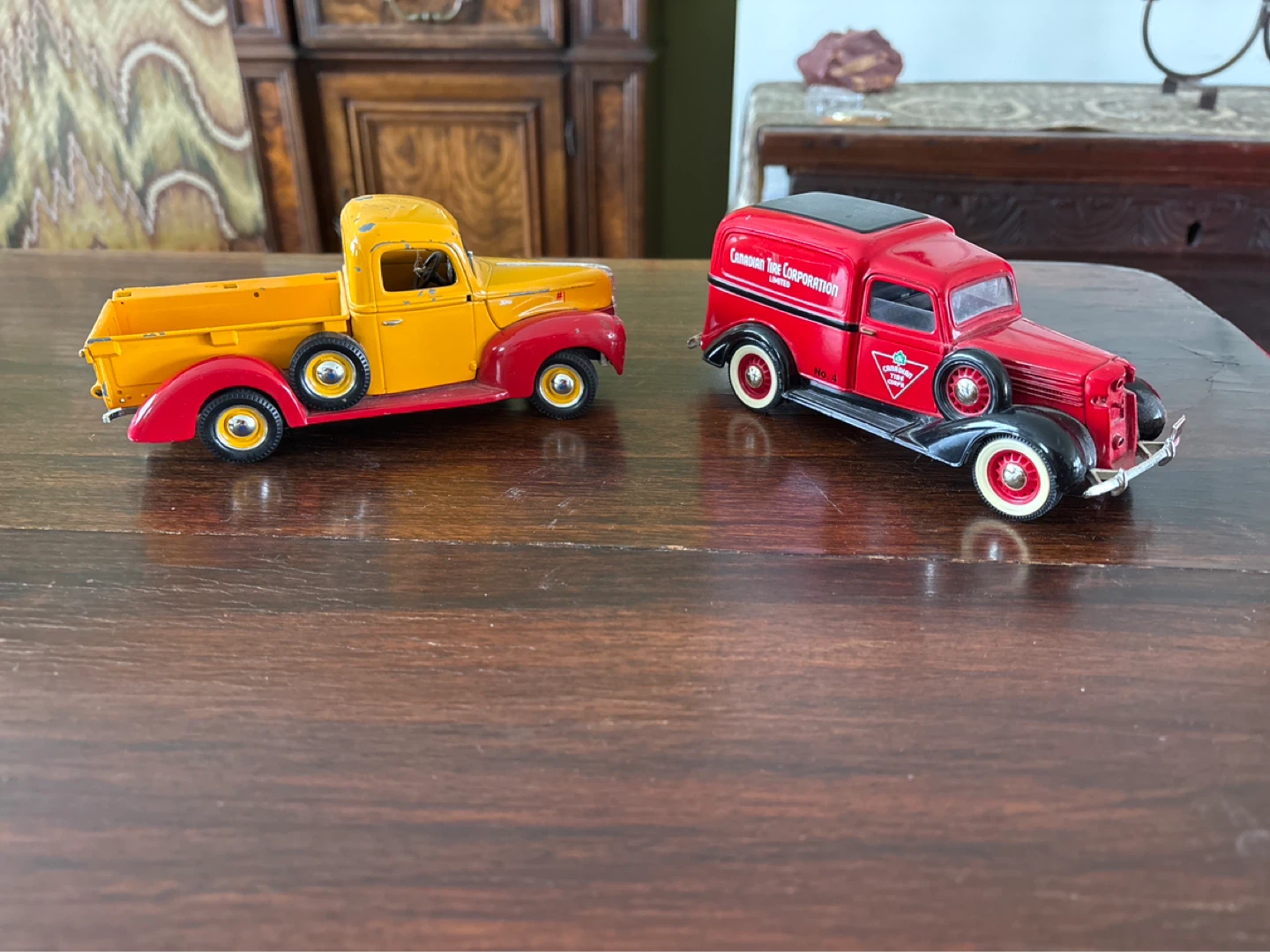 Canadian Tire Corporation Van and Pickup Truck Diecast Models