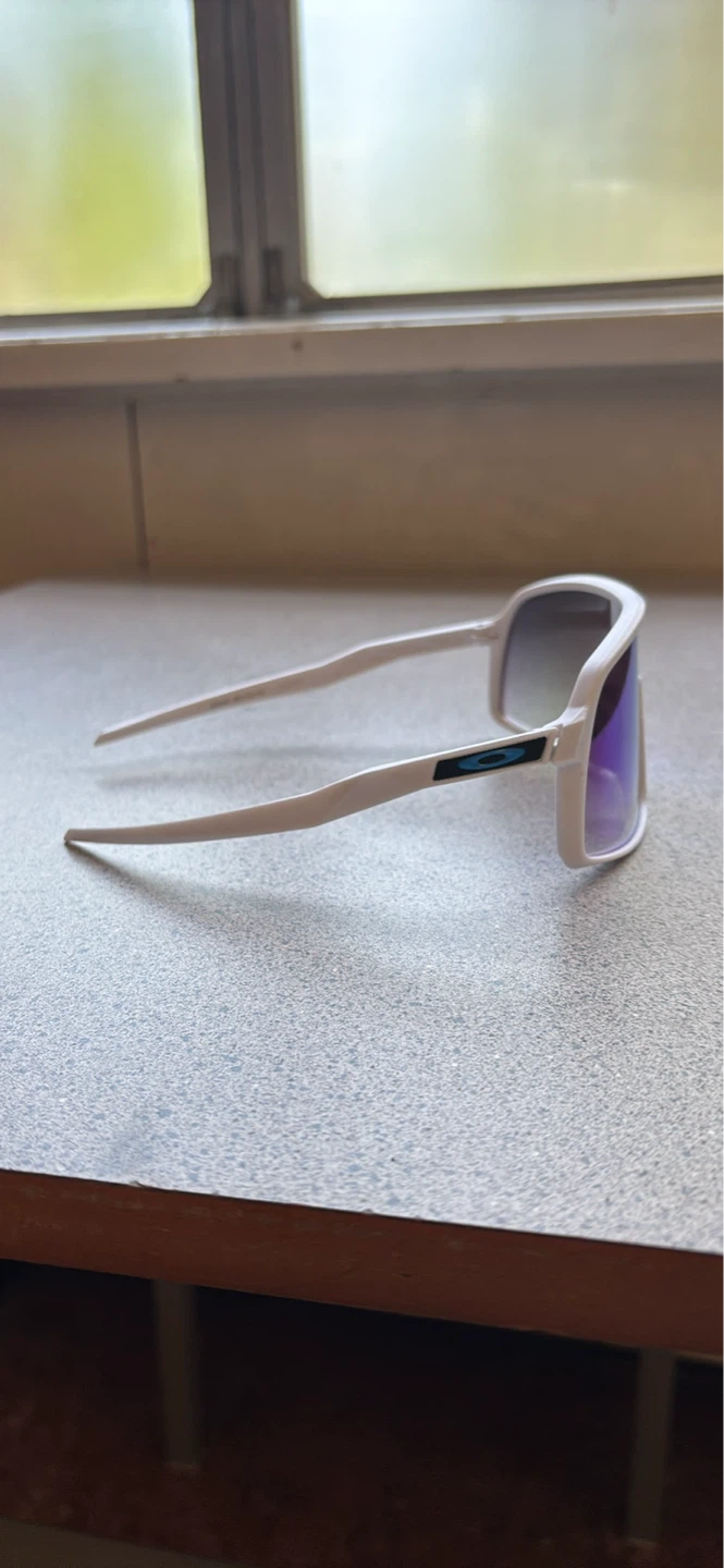 Oakley sunglasses - photo 2