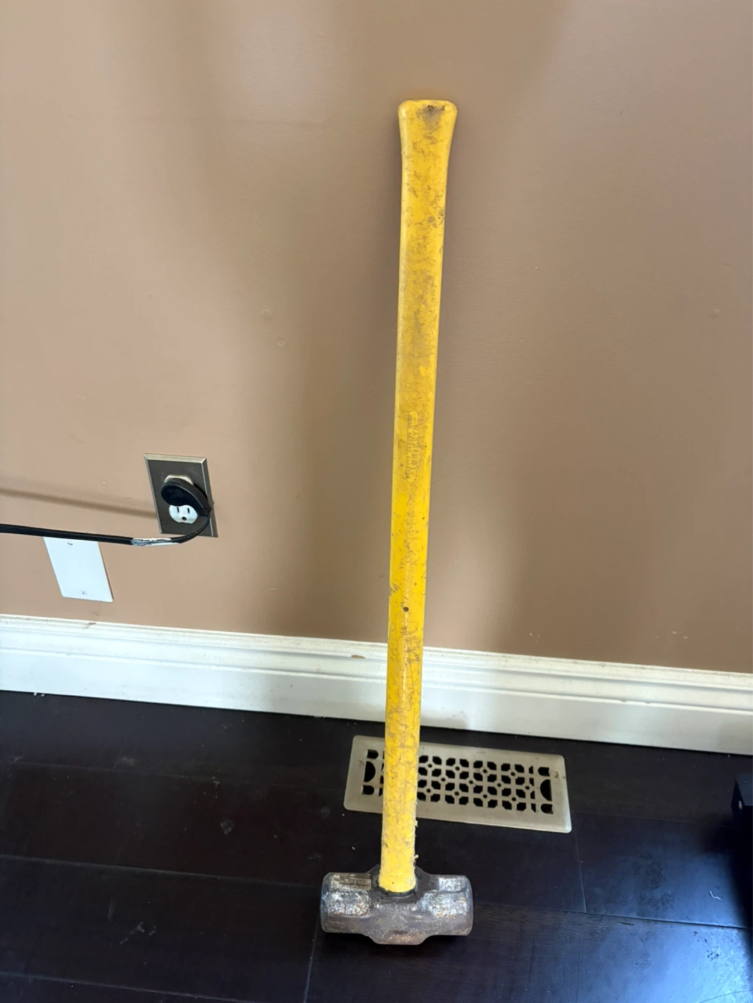 Yellow Sledgehammer - photo 2