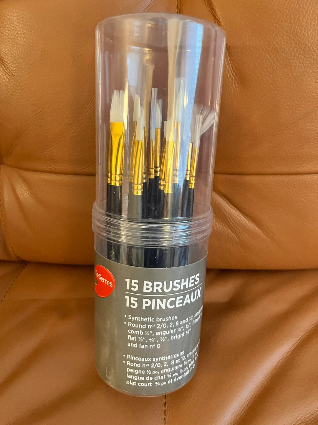 DeSerres 15 Synthetic Brushes Set BNIB