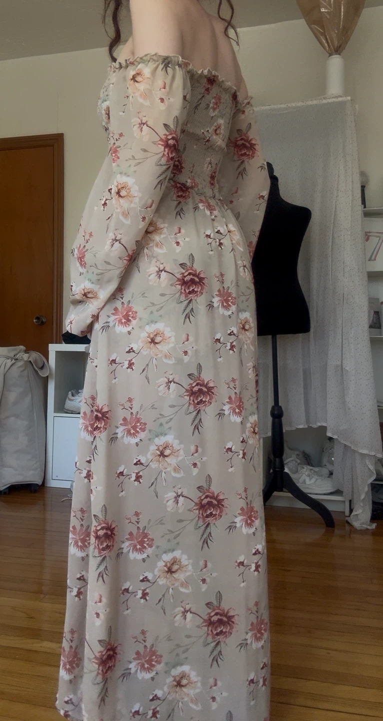 Off-the-Shoulder Floral Dress with Shorts - photo 2