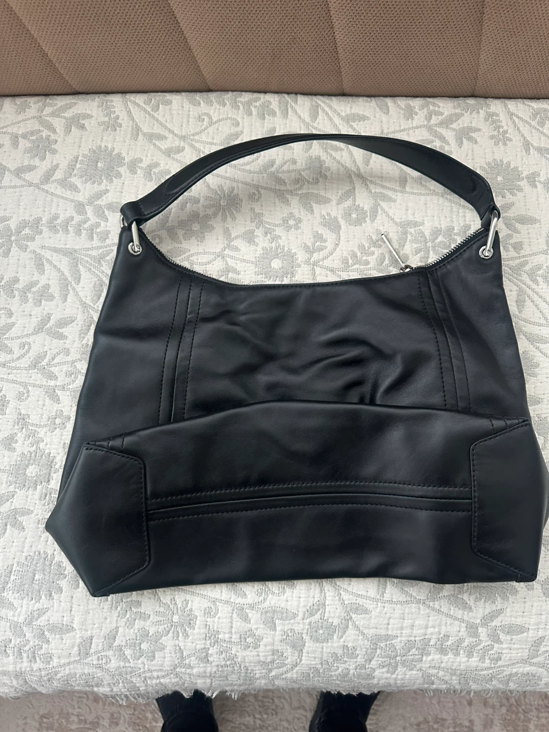 Michael Kors Black Leather Bag - photo 2