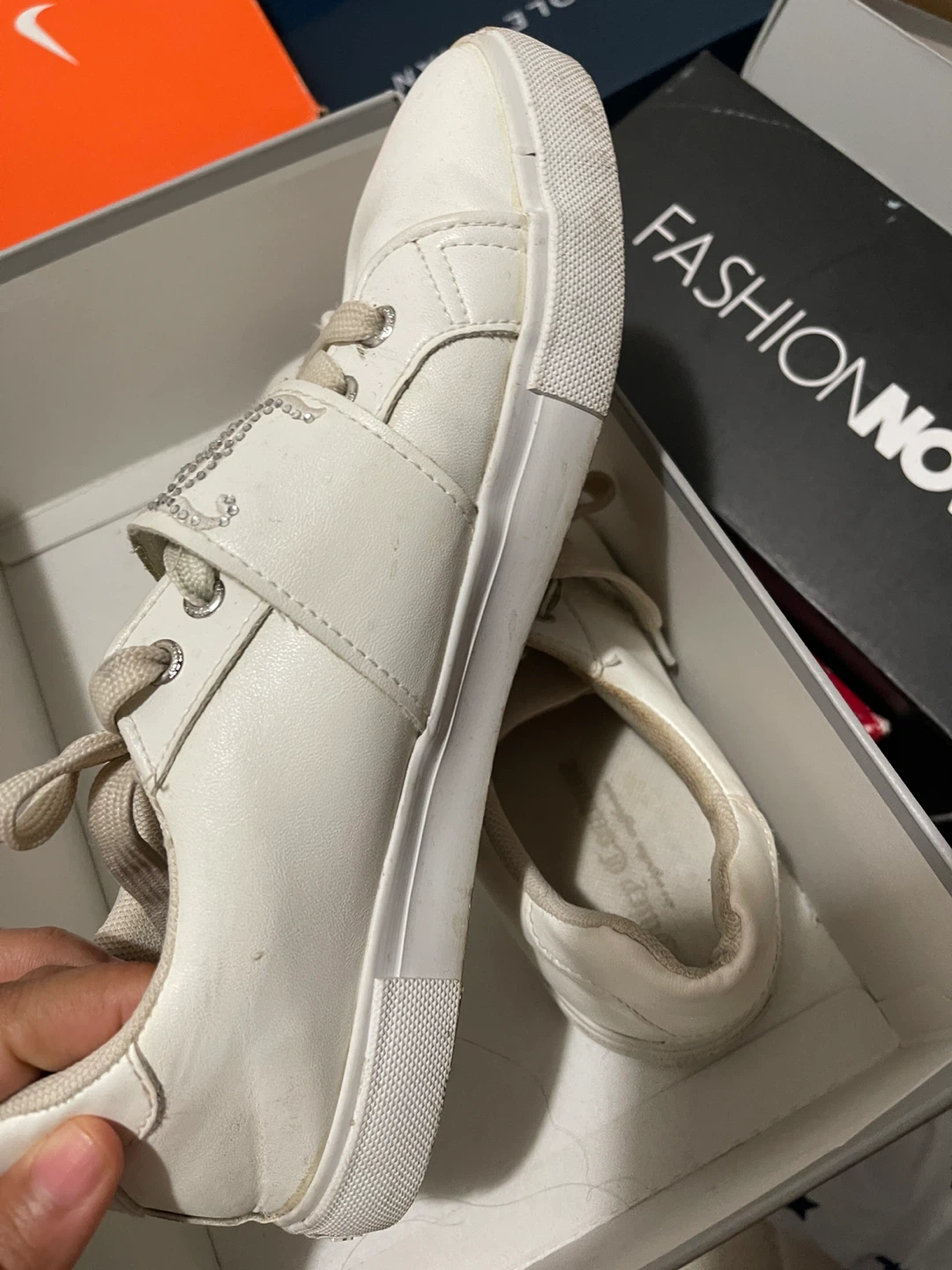 White Juicy Couture Sneakers - photo 3