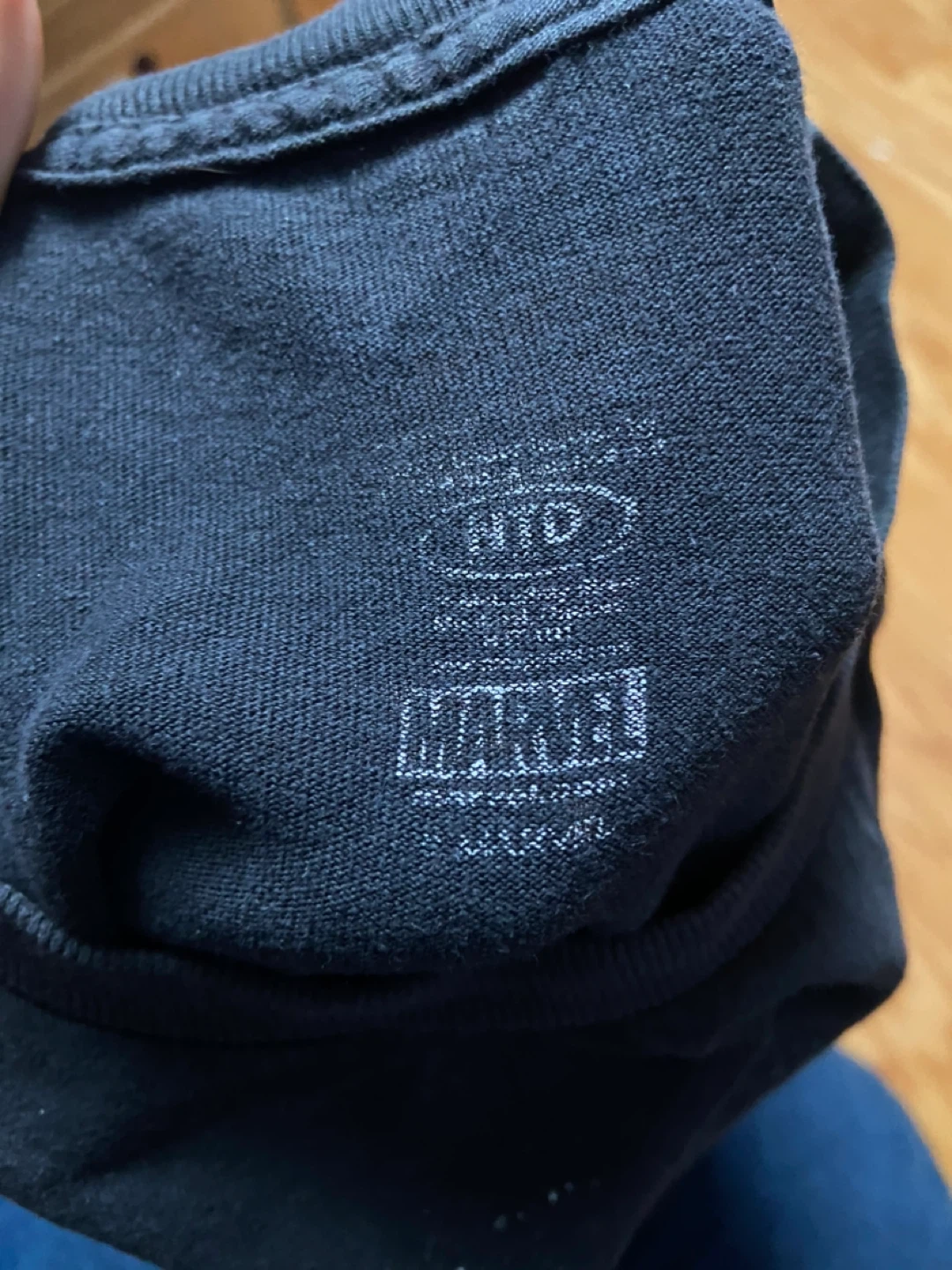 Marvel Punisher T-Shirt small-medium (originally medium) - photo 2