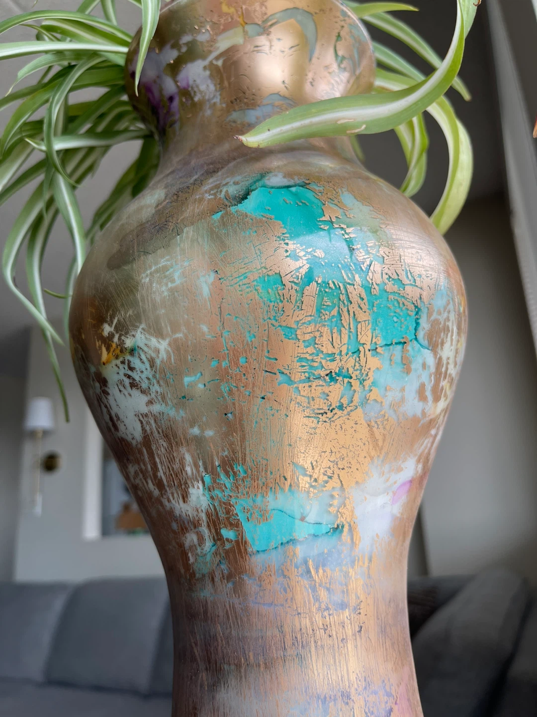 Decorative Vases with beautiful hand painted Finish. - photo 5