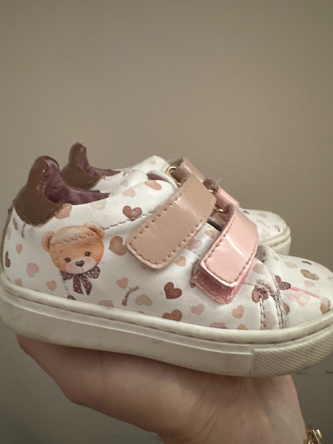 Monnalisa Shoes - White Teddy Bear & Hearts Toddler Size 8