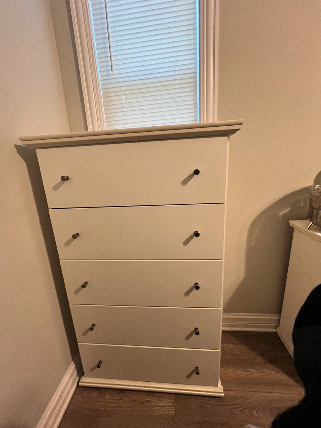 White 5-Drawer Tall Dresser
