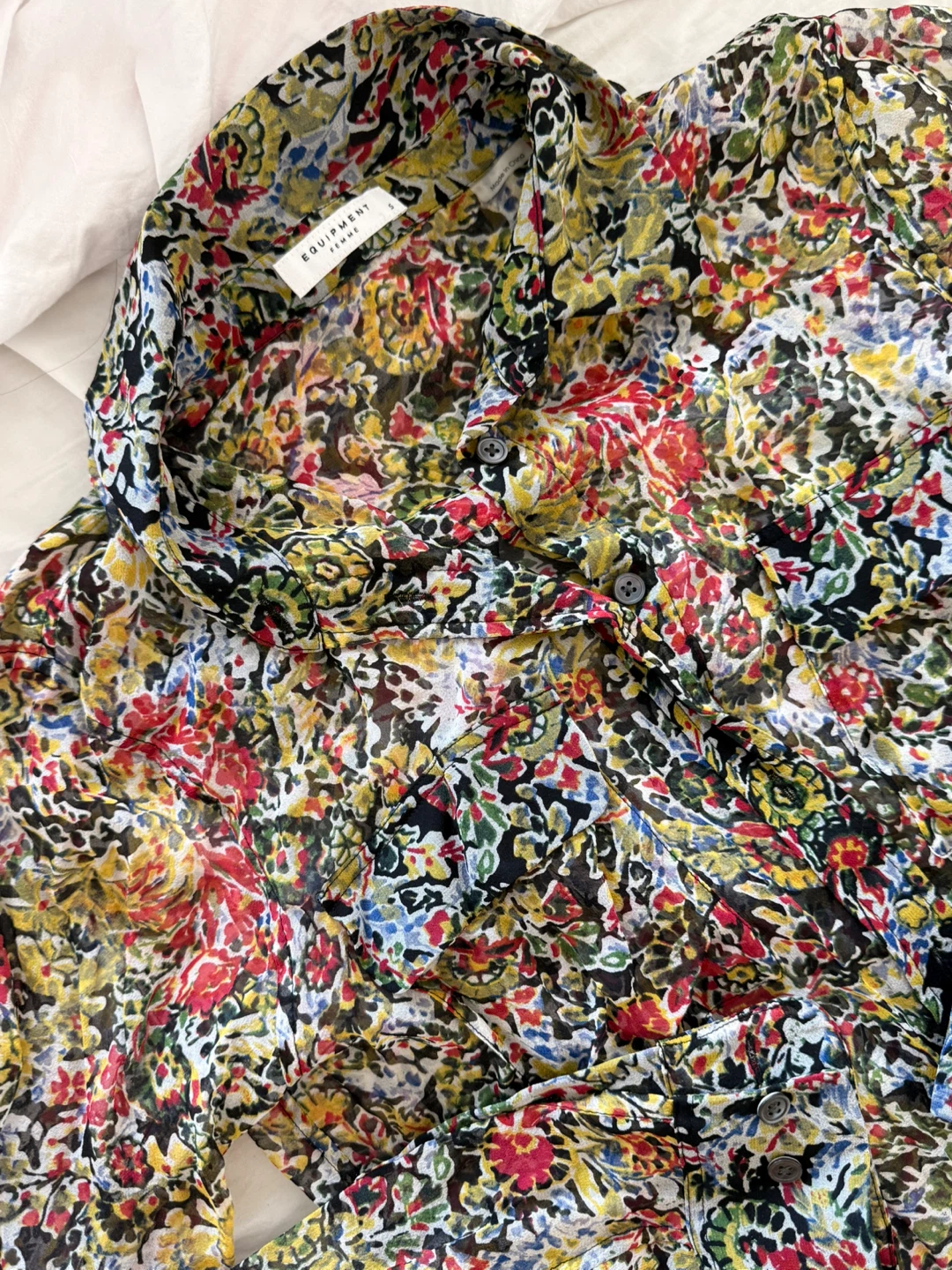 Equipment Femme Floral Silk Button-Up Shirt Size S - photo 3