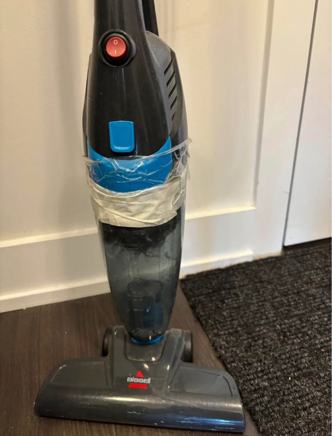 Bissell Stick Vacuum Cleaner - photo 2