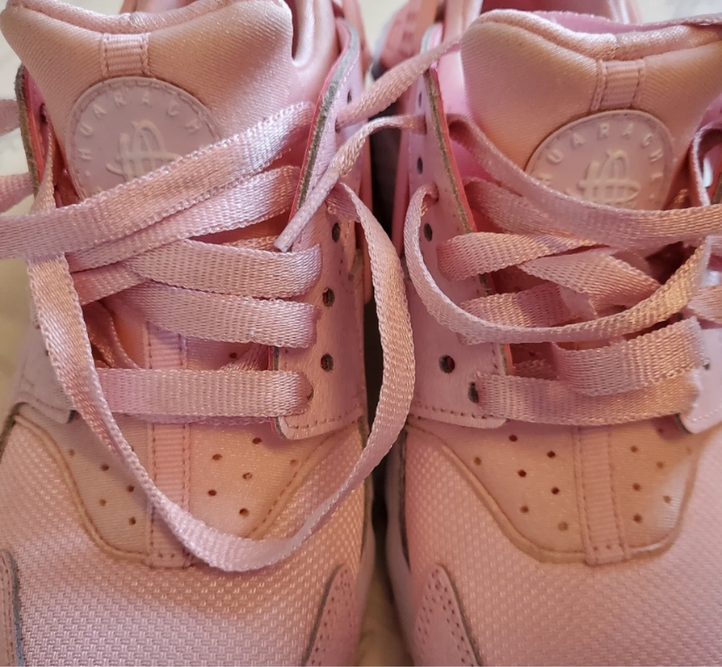 Rare Pink Nike Huarache Sneakers - photo 2
