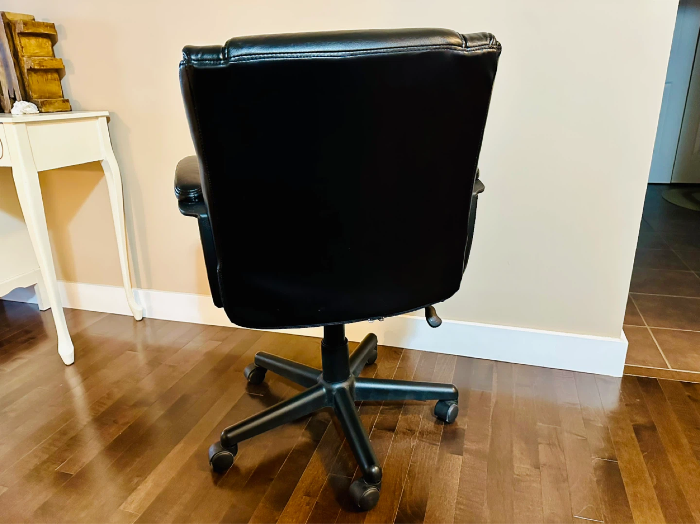 Staples Bonded Leather Task Chair-Black - photo 3