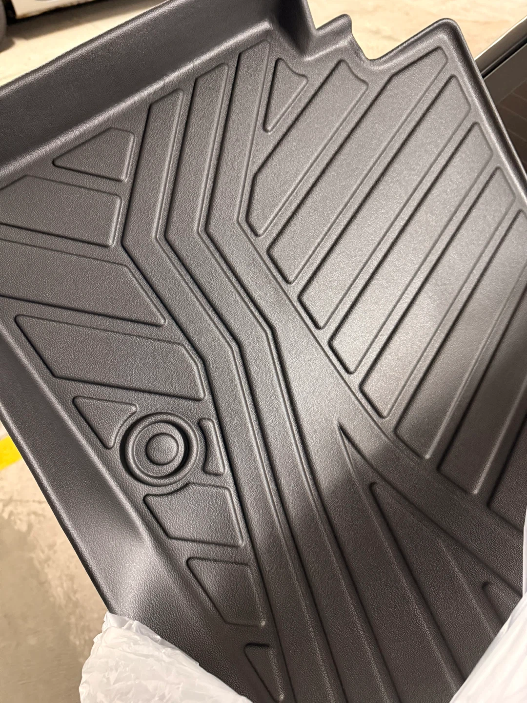 Brand new weather tech Mats for EV6 Kia 2022 - 2024 - photo 2