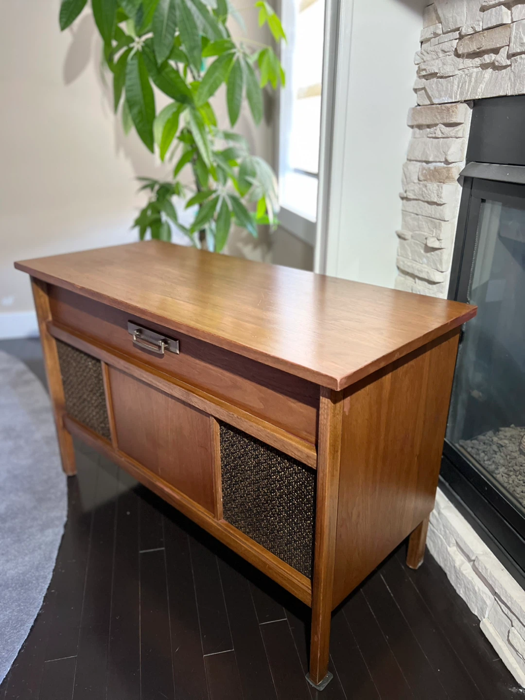 Vintage Philco Record Player Console Stereo – Fully Working MCM - photo 4