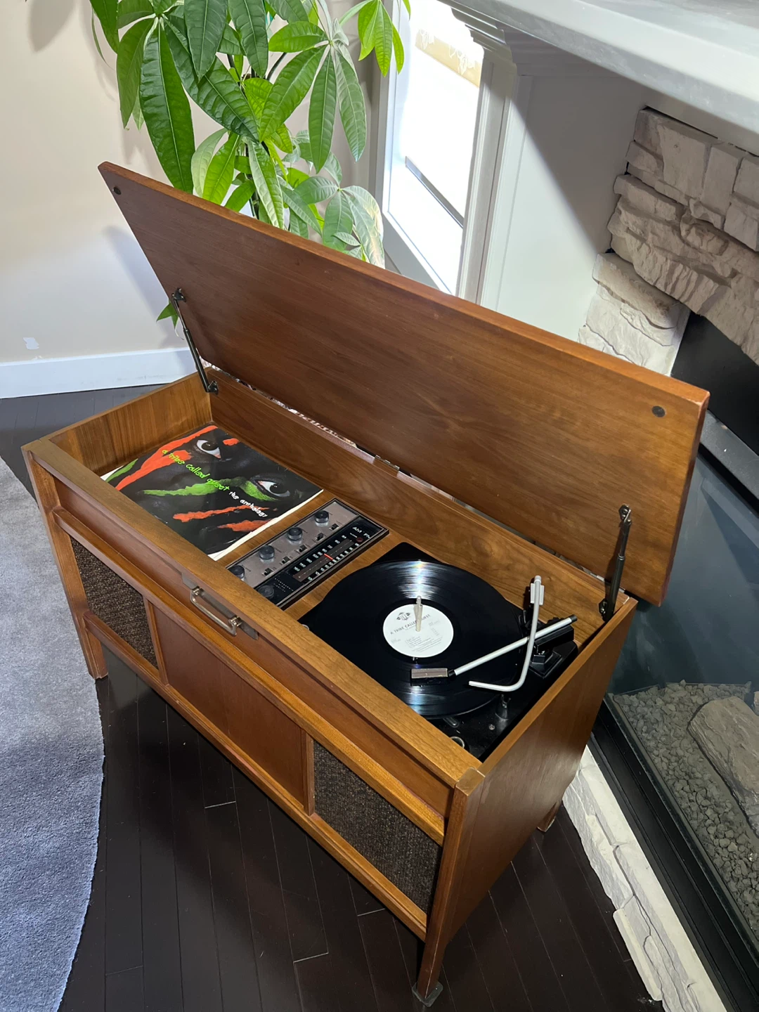 Vintage Philco Record Player Console Stereo – Fully Working MCM - photo 2
