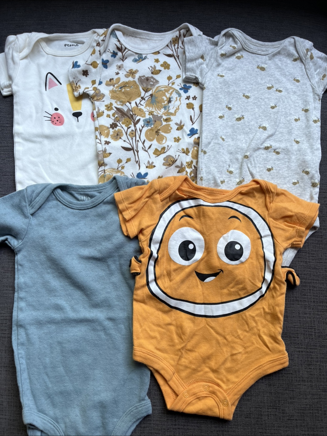 9 month Bodysuits -Pekkle, little planet, Disney