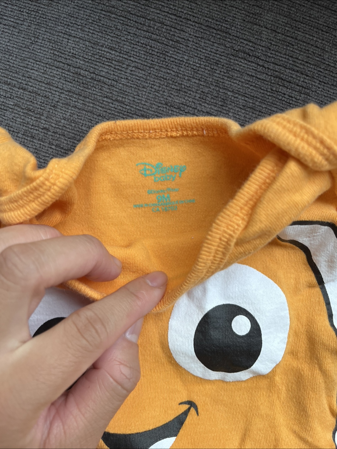 9 month Bodysuits -Pekkle, little planet, Disney - photo 4
