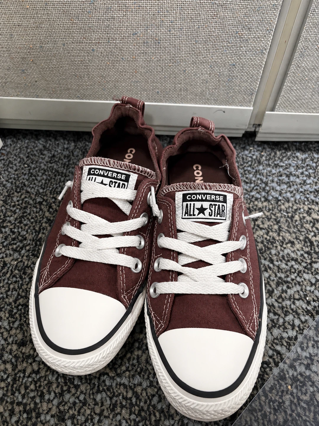 Converse Chuck Taylor All Star Burgundy Slip On Sneakers