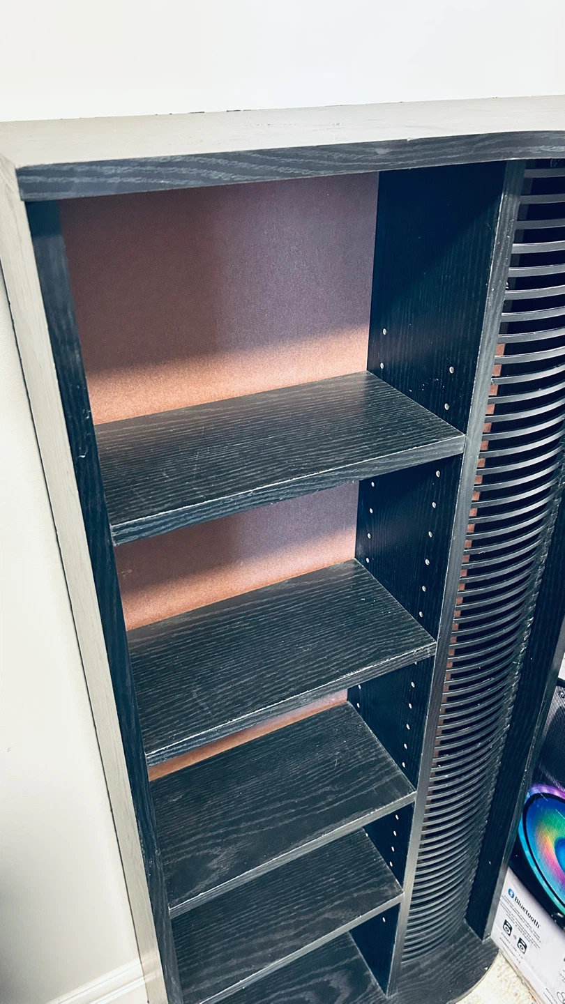CD / DVD Storage Shelf with Adjustable Shelves - photo 2