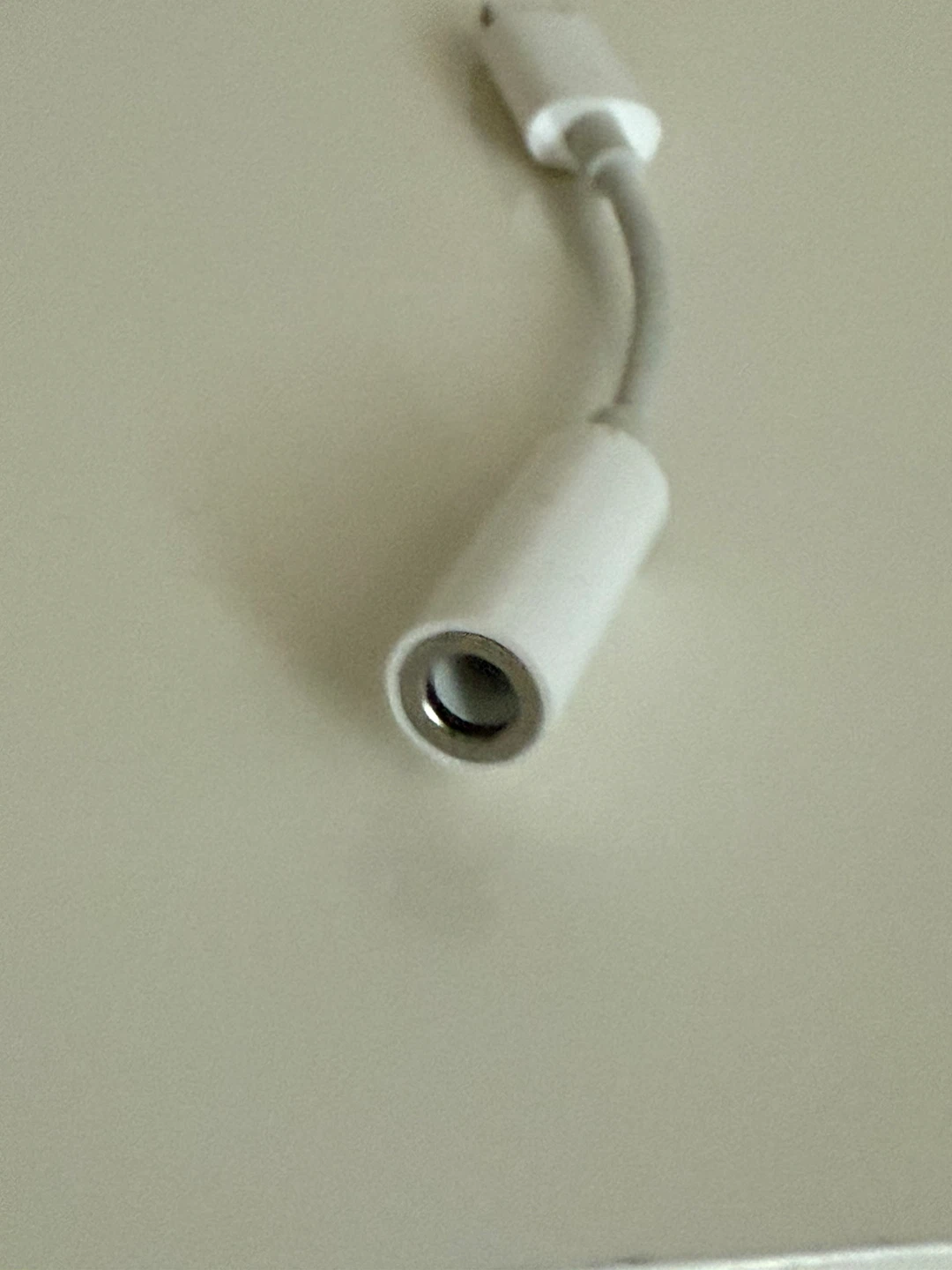 Apple Lightning to 3.5mm Headphone Jack Adapter