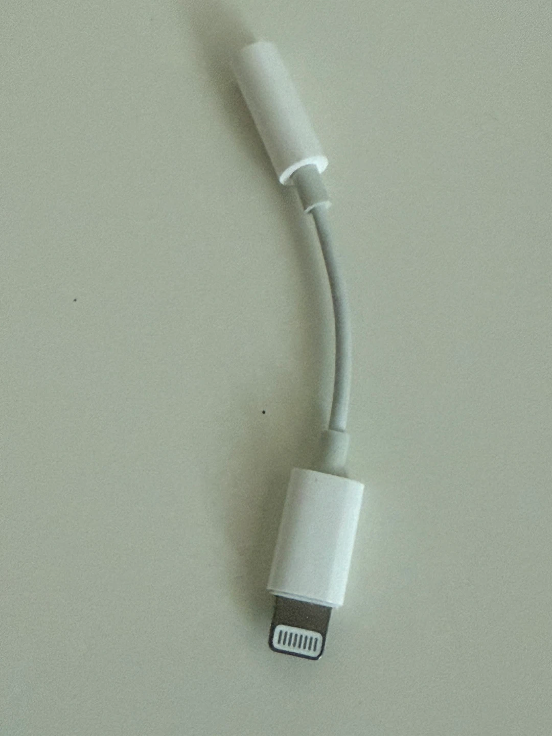 Apple Lightning to 3.5mm Headphone Jack Adapter - photo 2