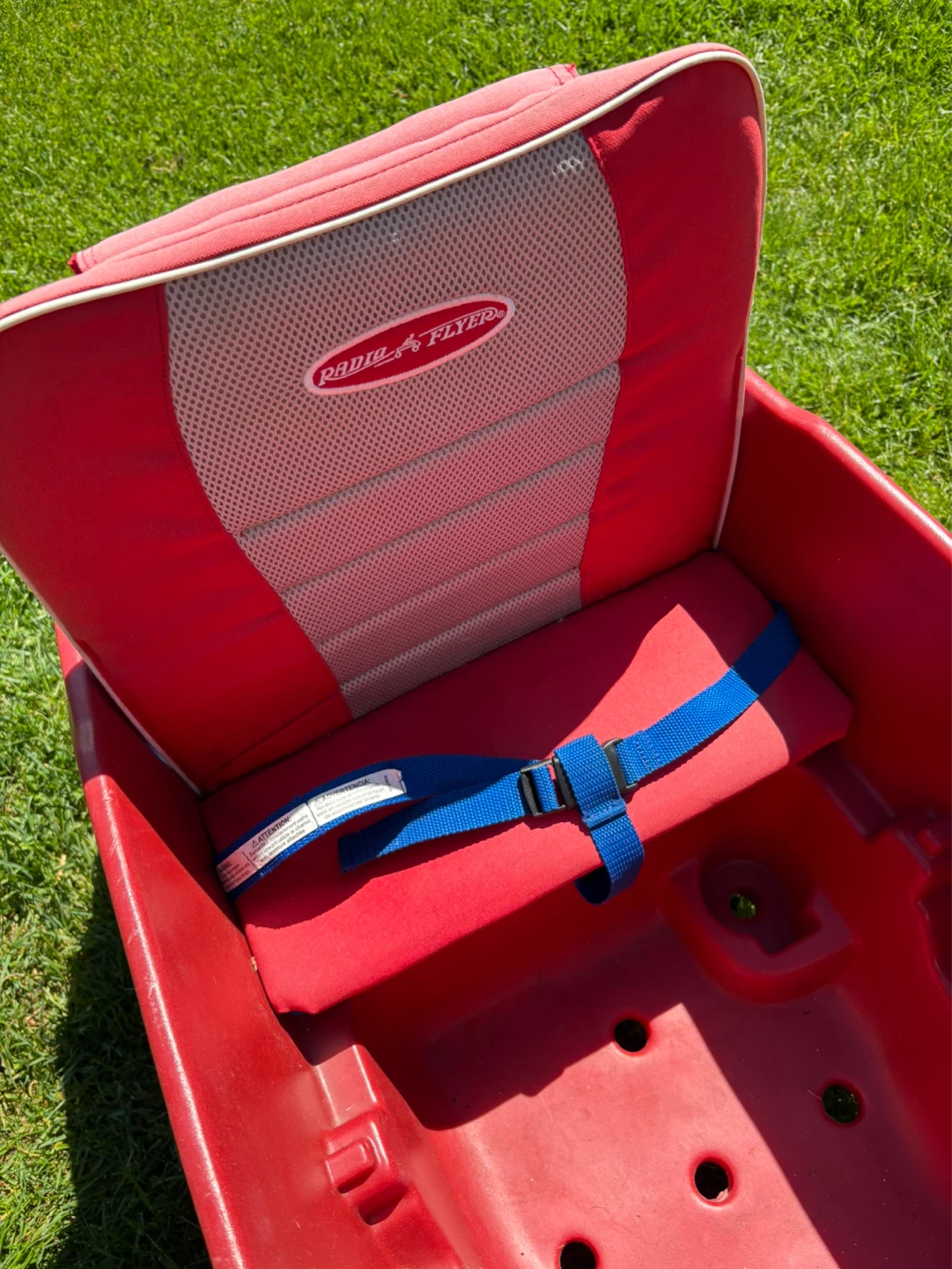 Radio Flyer Wagon with Seats & Storage - photo 3