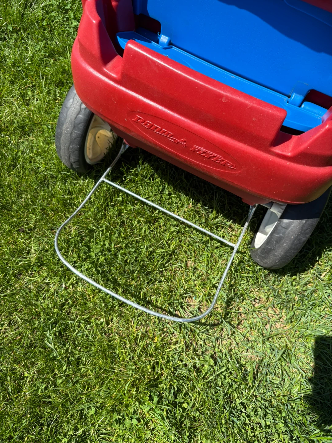 Radio Flyer Wagon with Seats & Storage - photo 5