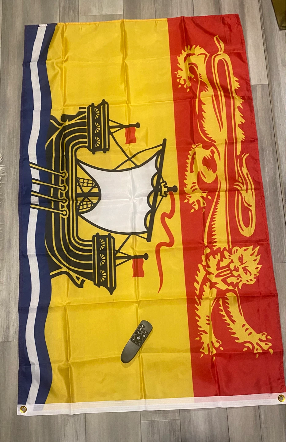 Free delivery New Brunswick Flag
