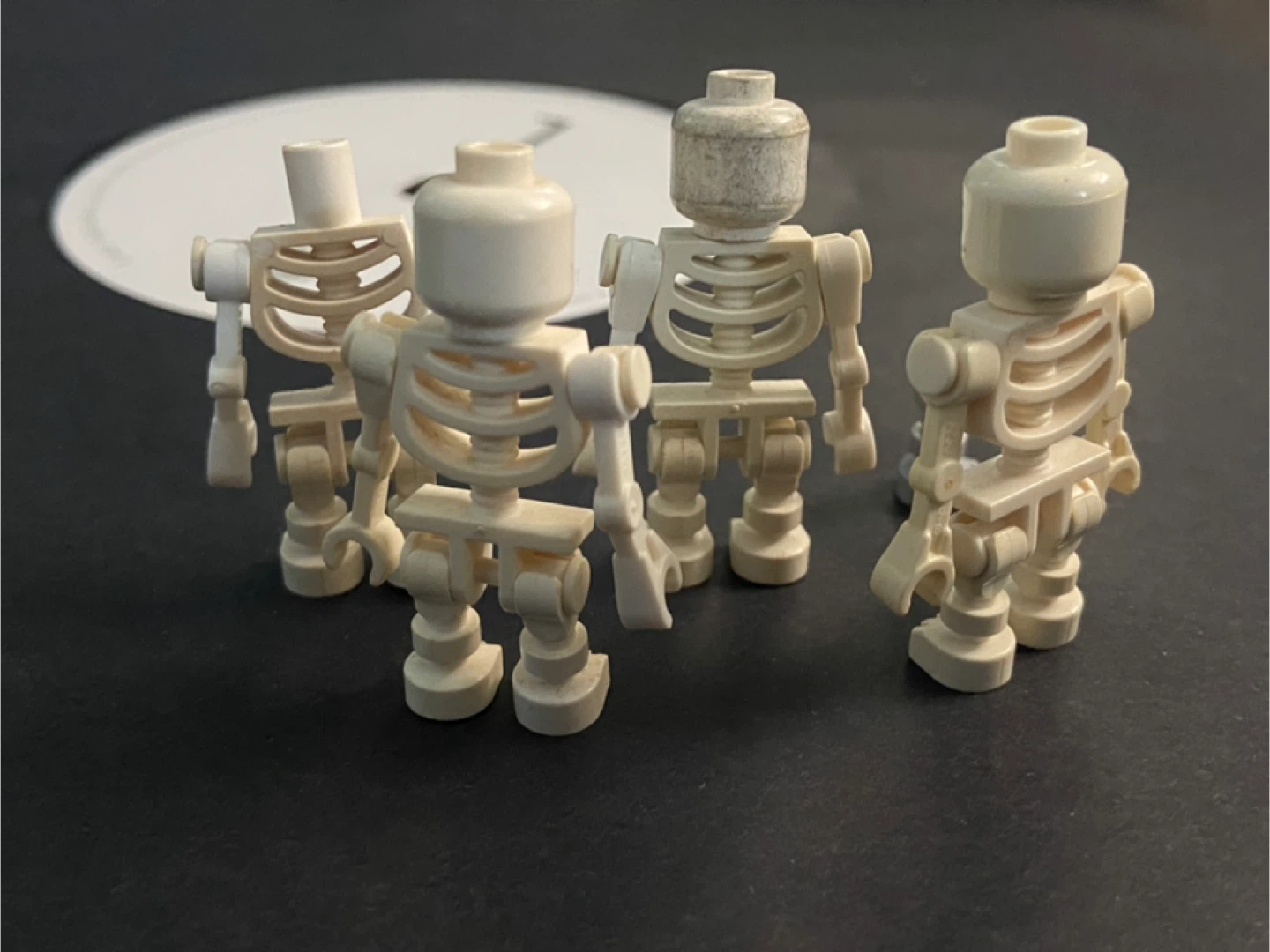 LEGO Skeleton Minifigures - Lot of 3 + partial 1 - photo 5