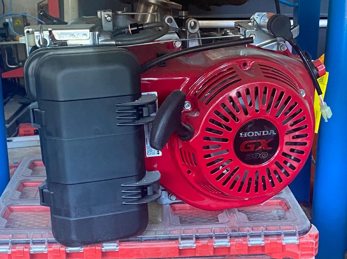 Honda GX390 Engine - photo 2