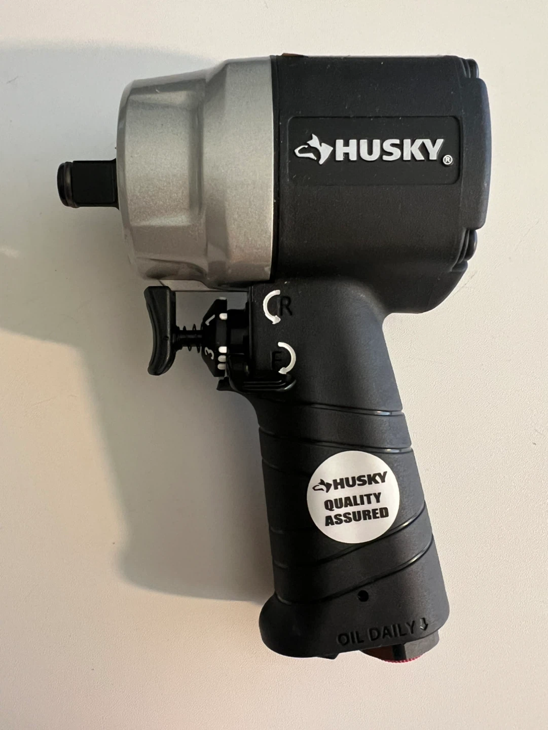 Husky H4435 1/2" Compact Impact Wrench - photo 2
