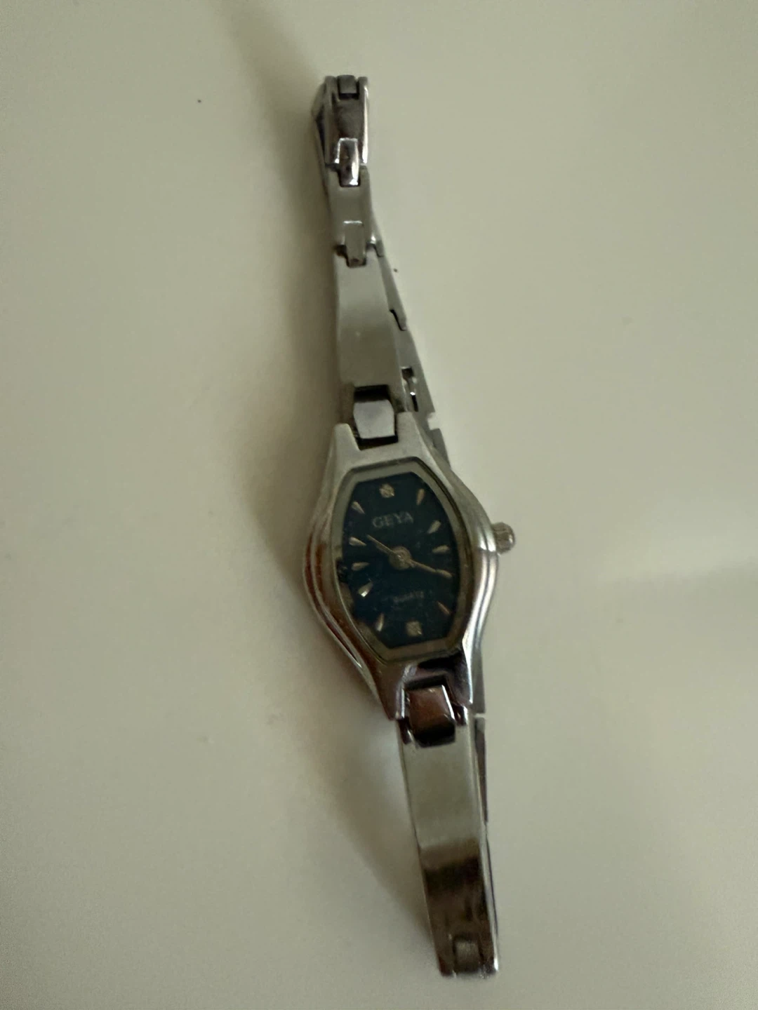 GEVA Ladies Quartz Watch - photo 2