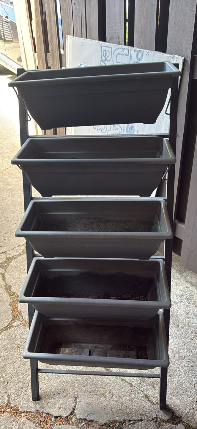 5- Tier Vertical Planter Stand - photo 5